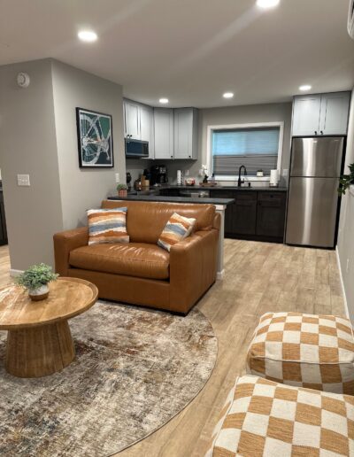 Trailhead Cottage, Brevard Adventure Getaways